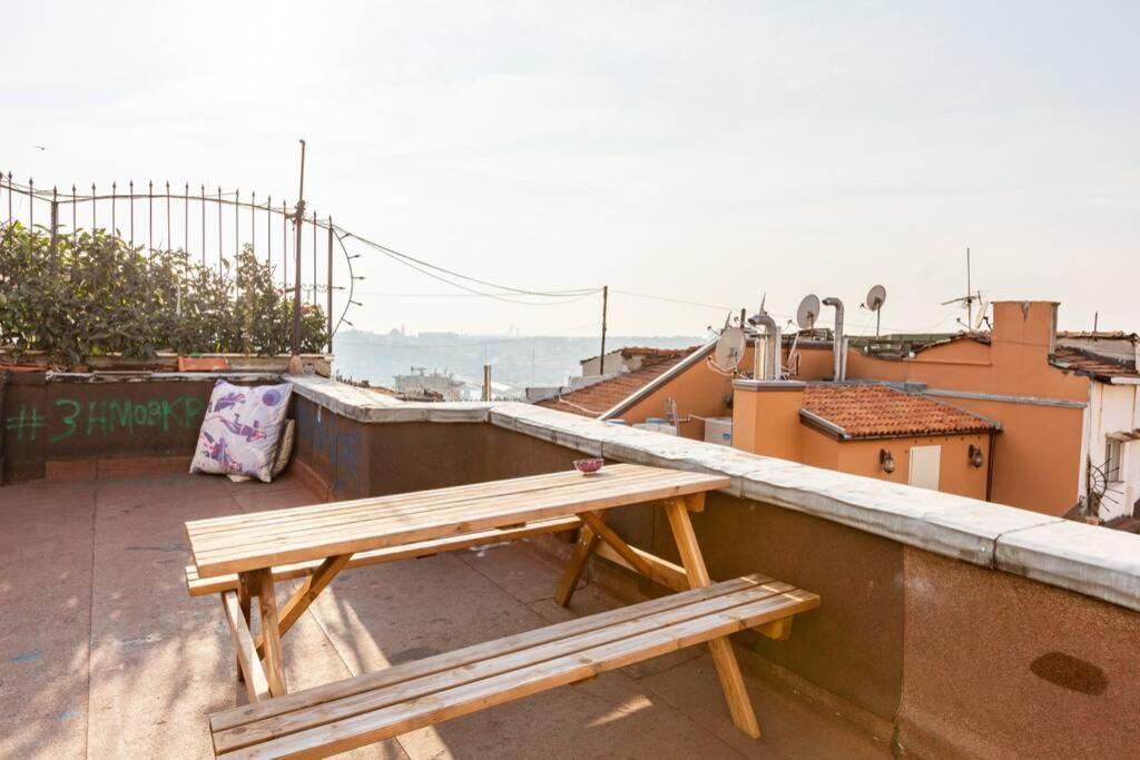 Sincere Istanbul Experience In Galata Area. Apartment Exterior photo
